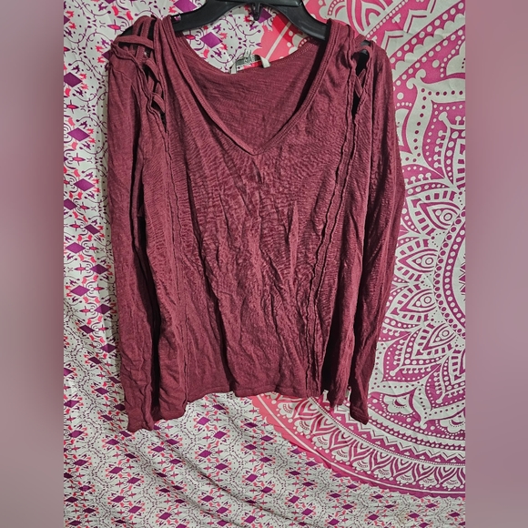 Long sleeve Tops - Picture 5 of 5